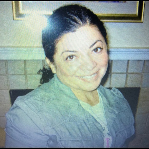 Meet your Posher, Susanna - Picture 1 of 1